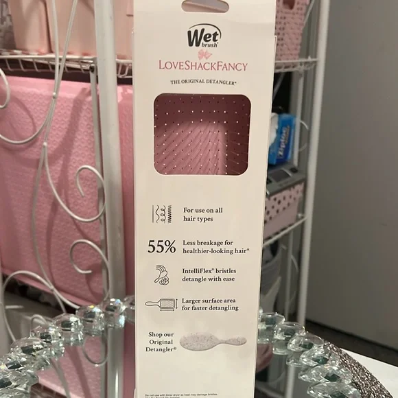 LoveShackFancy Wet Brush Pink Floral Paddle Detangler-Rosa Beaux - Picture 5 of 6
